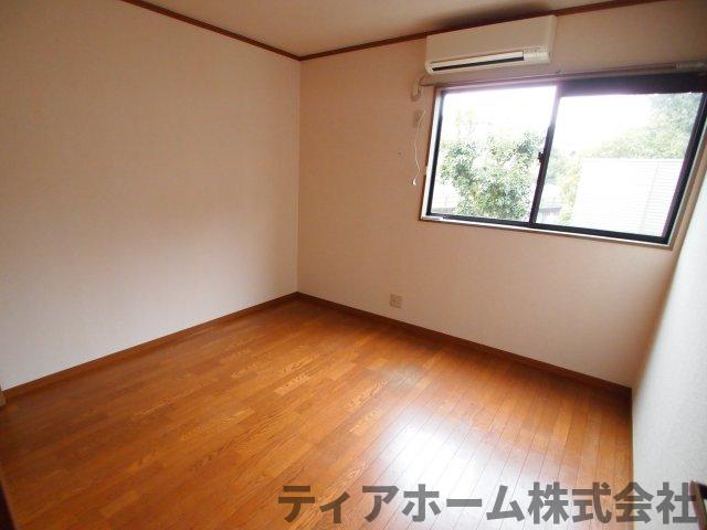 居室・リビング　使い勝手のいい洋室です