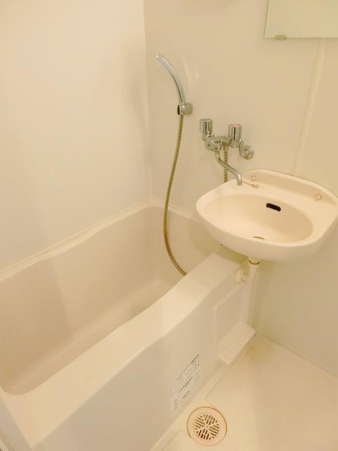 バス・シャワールーム　同仕様