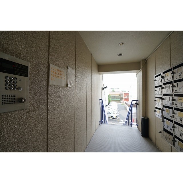 エントランス　エントランス