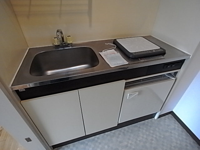 キッチン　掃除がしやすいＩＨコンロ。