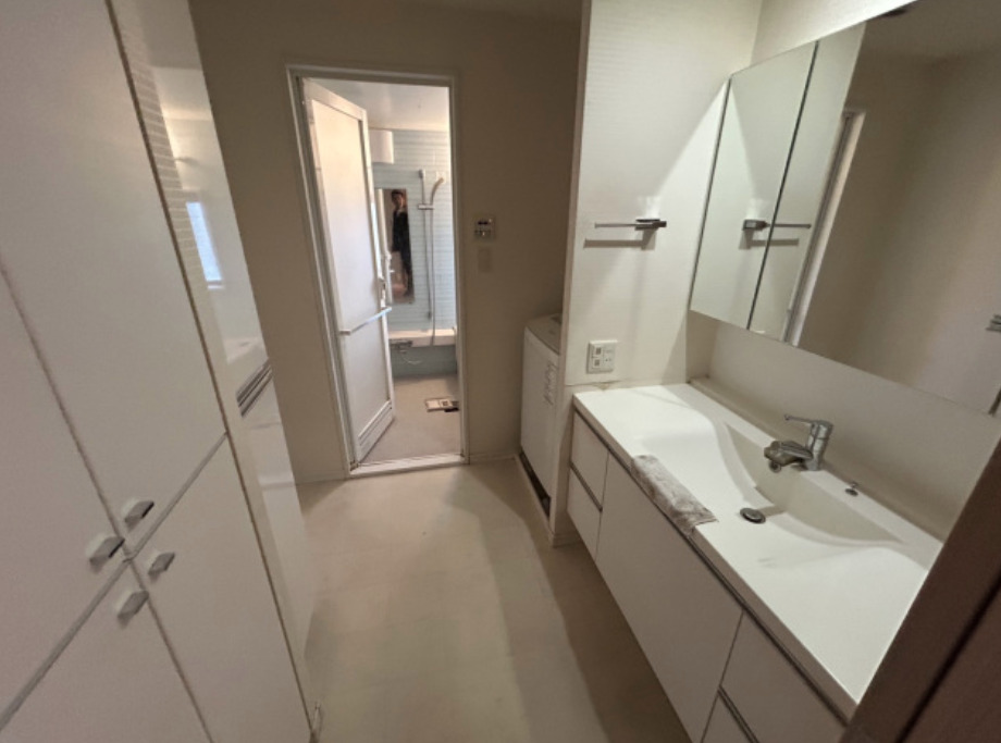 洗面設備　忙しい朝には欠かせない洗面所です