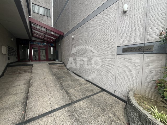 エントランス　アスティオン江坂　エントランス