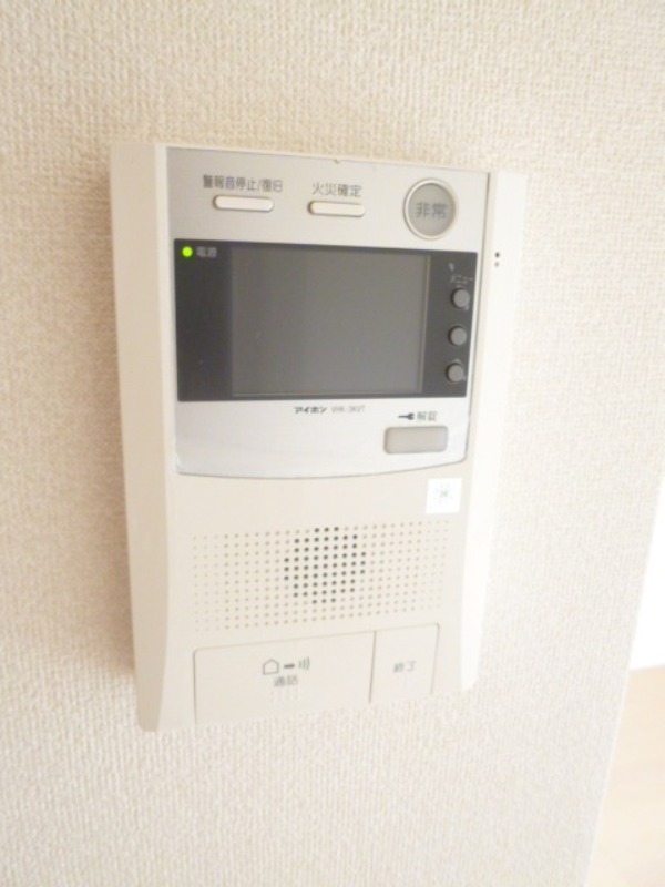セキュリティ　モニター付きインターホン♪