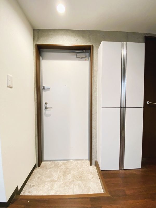 玄関　☆広々とした玄関☆