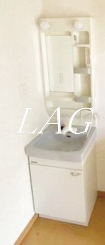 洗面設備　洗面台です。