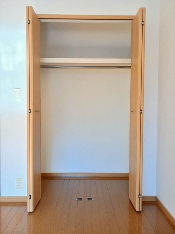 収納　図面と現状に相違がある場合には現状を優先