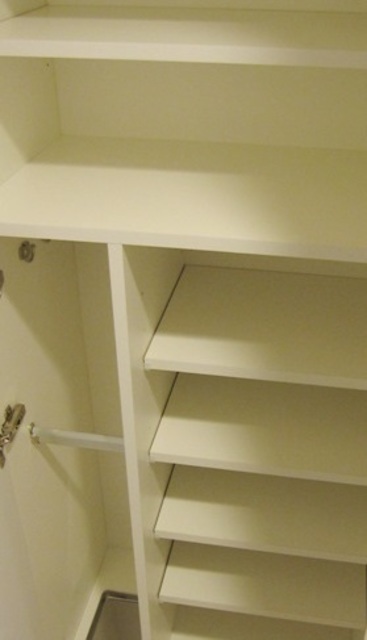 収納　シューズボックス