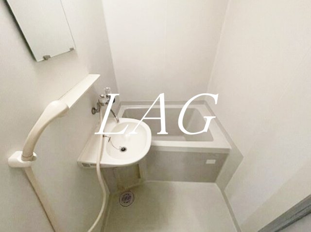 バス・シャワールーム　お風呂です。