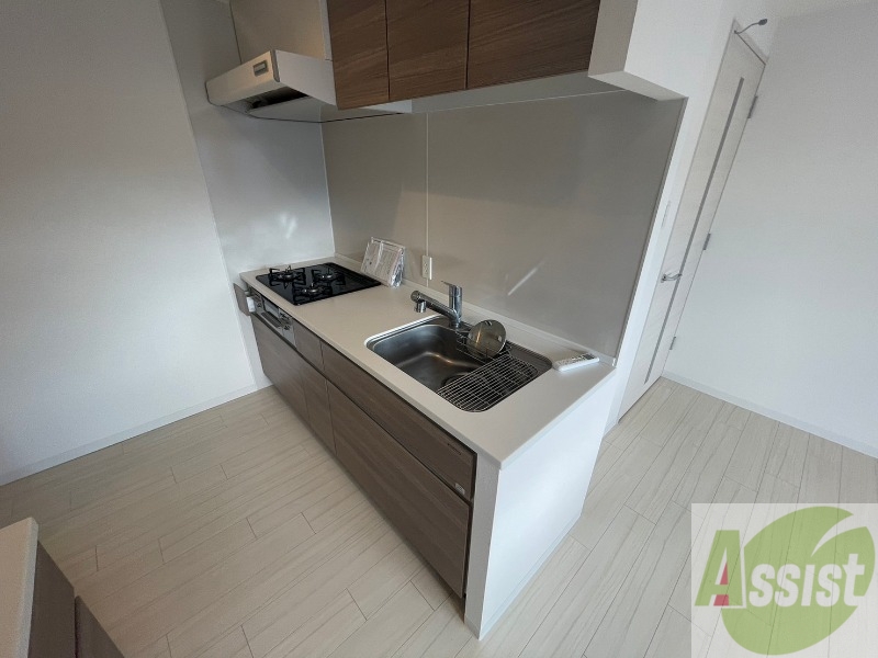 キッチン　こちらはキッチン。調理スペースもあり使いやすそうです。