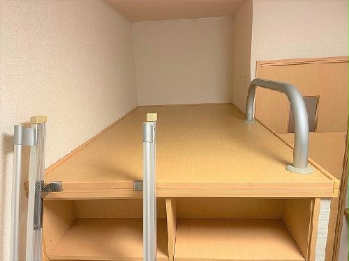 その他設備　造り付けベッド
