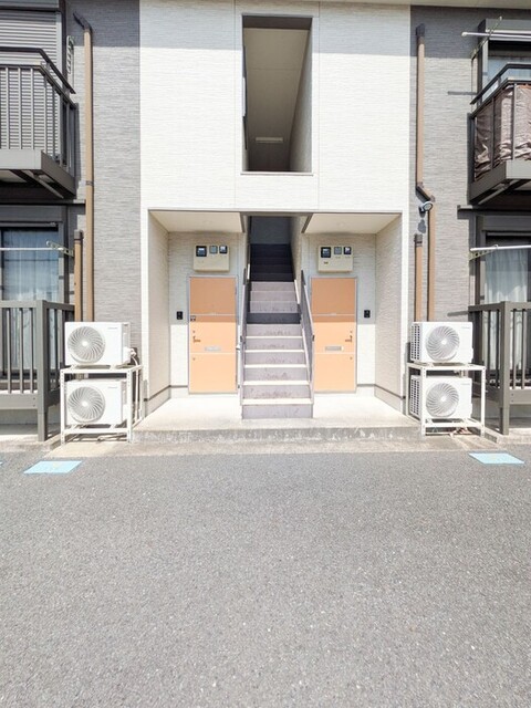 エントランス　エントランス