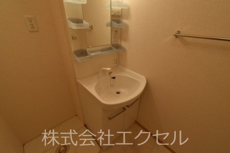 洗面設備　同等タイプのイメージ画像です。