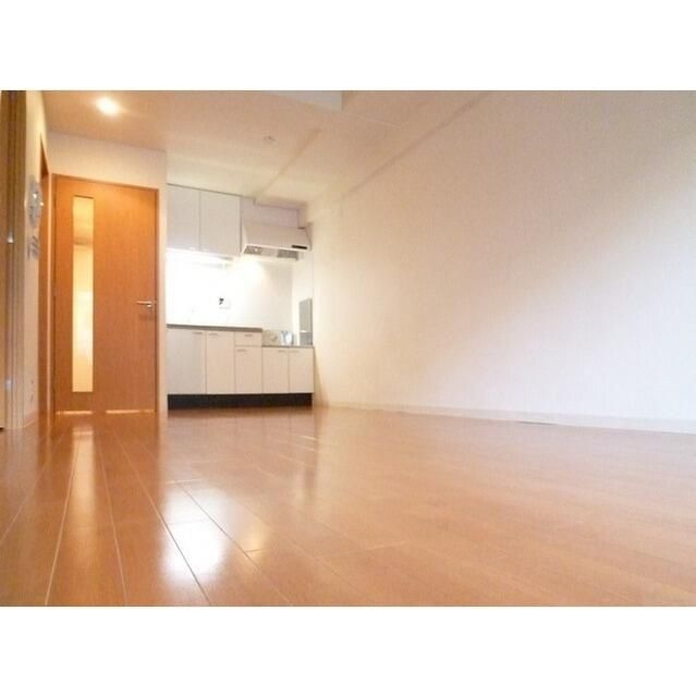 居室・リビング　☆明るい居間☆