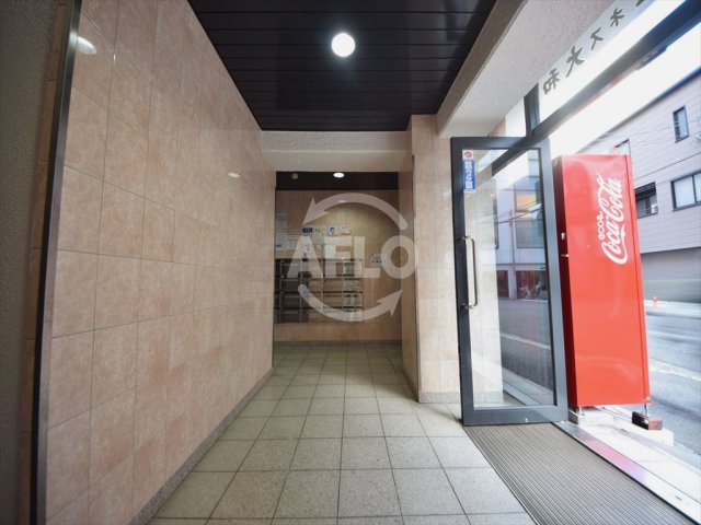 ロビー　メゾンネオハピネス大和　ロビー