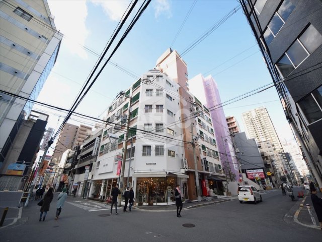 建物外観　メゾンネオハピネス大和　外観