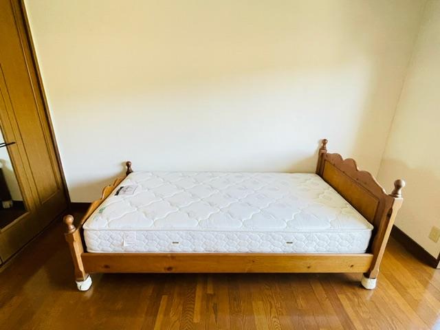 クロワッサンIIの居間写真
