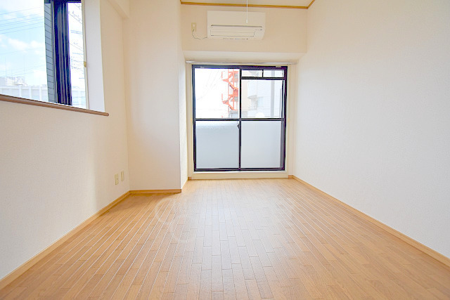 その他部屋・スペース　居間