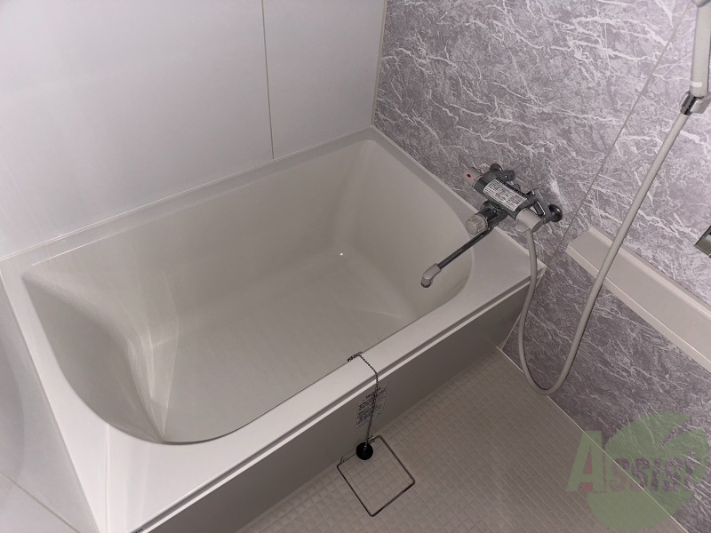 バス・シャワールーム　浴室を撮影しました。日々の疲れを癒してください。