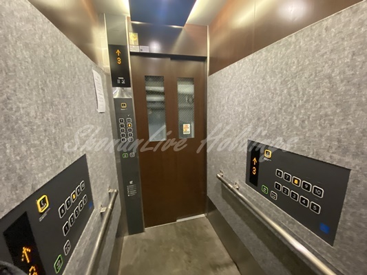 その他共有部分　エレベーター広々♪