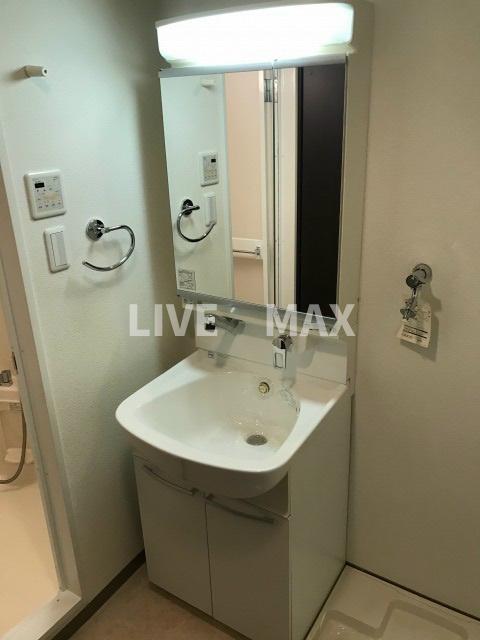 洗面設備　独立洗面台♪※別部屋のお写真になります