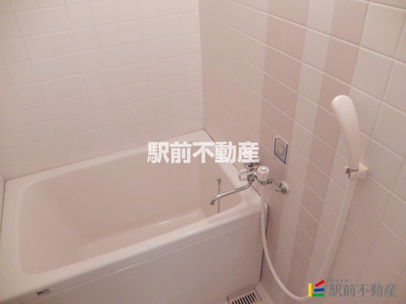 バス・シャワールーム　別部屋写真流用