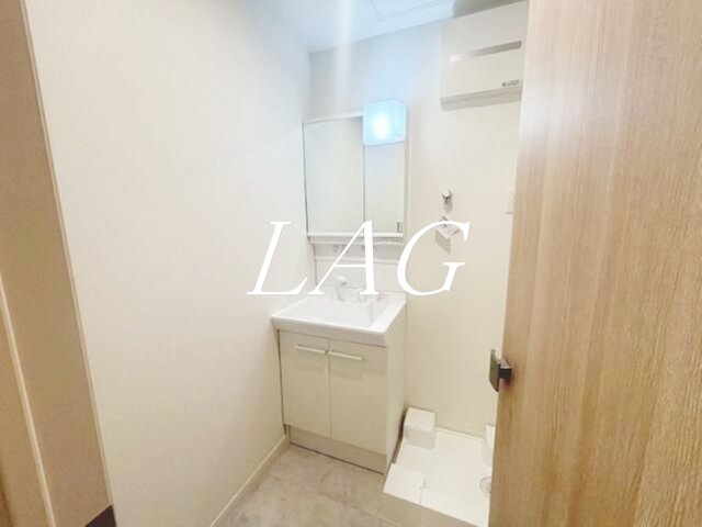 洗面設備　洗面台です。