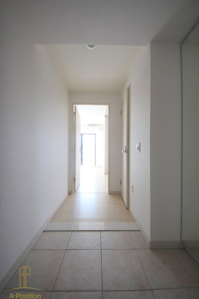 玄関　アルグラッド ザ・タワー心斎橋