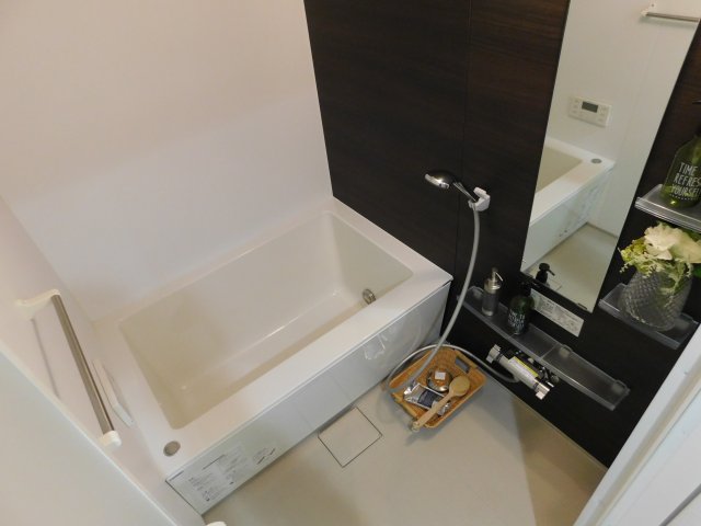 バス・シャワールーム　お風呂です