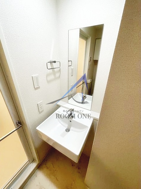 洗面設備　洗面台です。