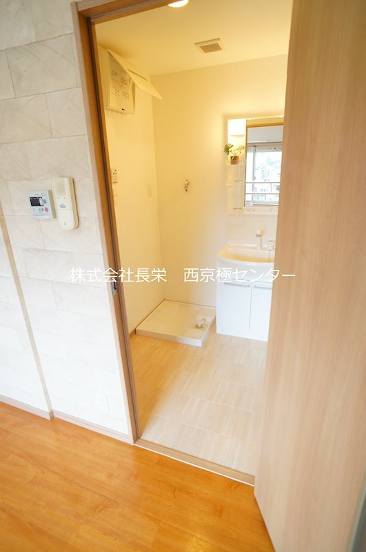 洗面設備　※別号室参照写真