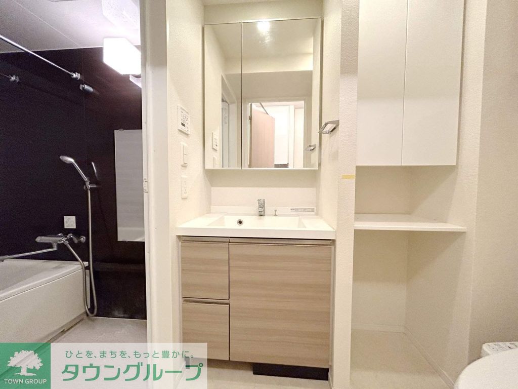 洗面設備　収納