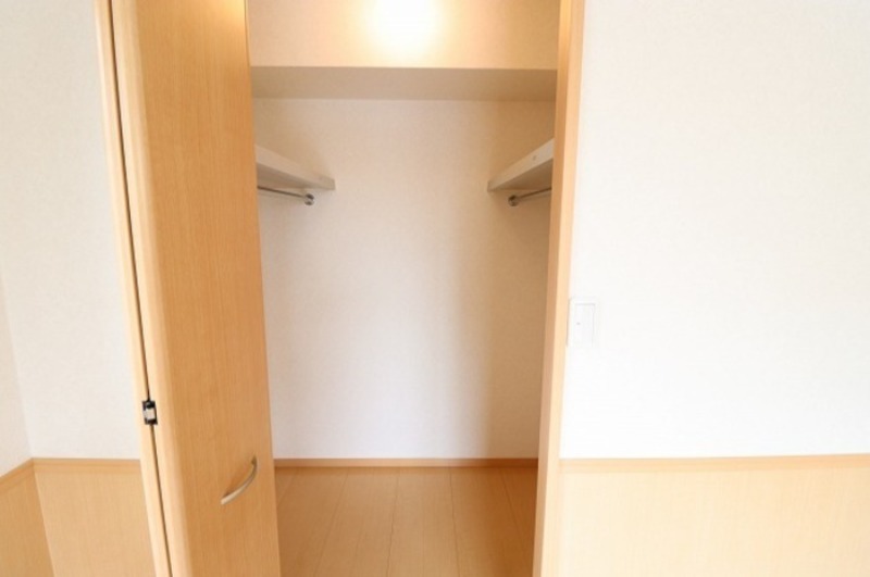 収納　図面と現状に相違がある場合には現状を優先
