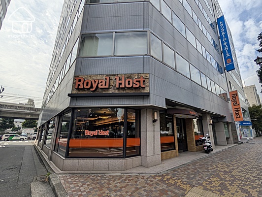 飲食店　ロイヤルホスト馬車道店（飲食店）まで190m