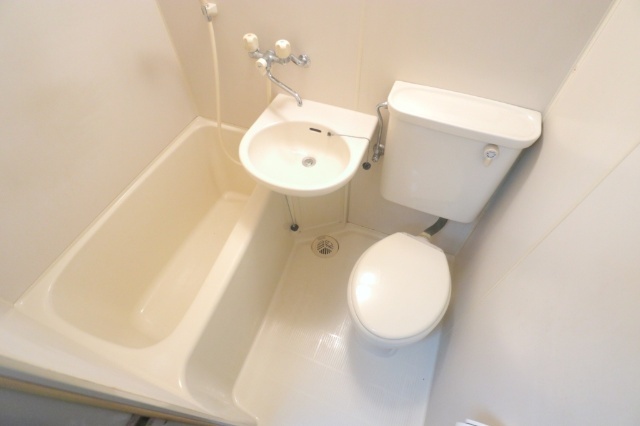 バス・シャワールーム　別号室参考写真