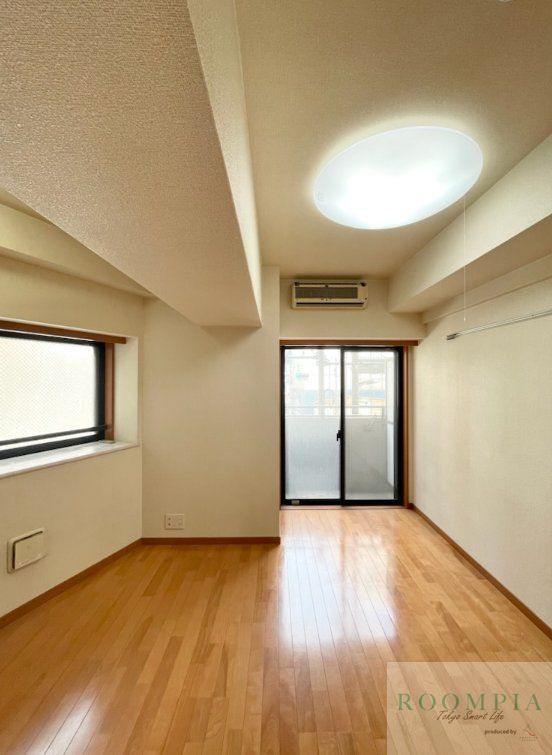 居室・リビング　※同タイプの別のお部屋です。