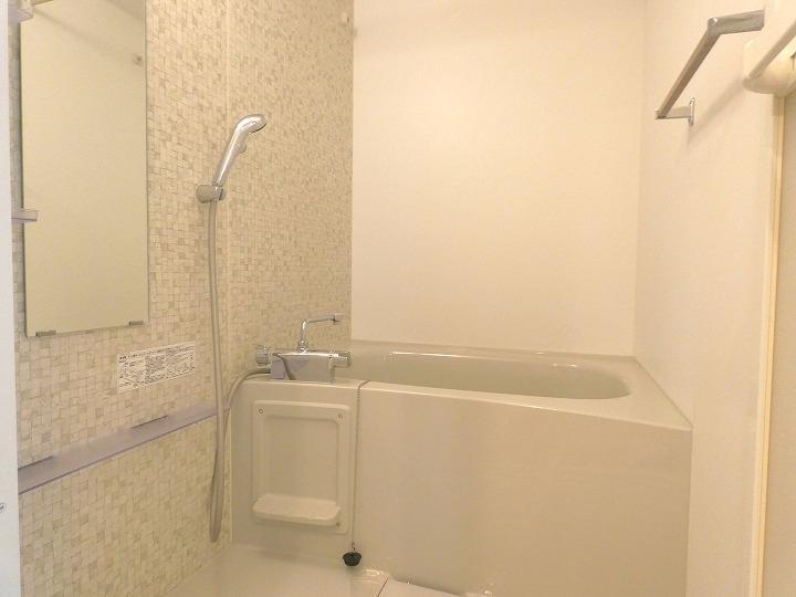 バス・シャワールーム　バス※別部屋参考写真