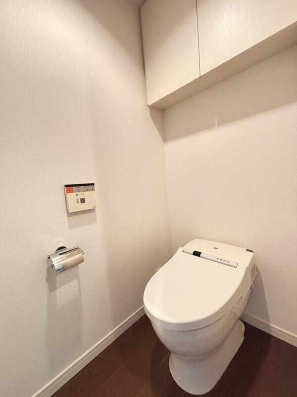 トイレ　別部屋参考写真