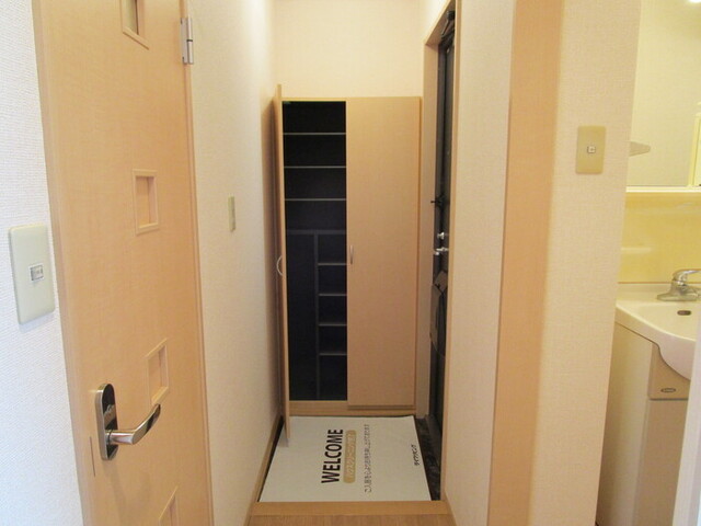 玄関　トールシューズＢＯＸです