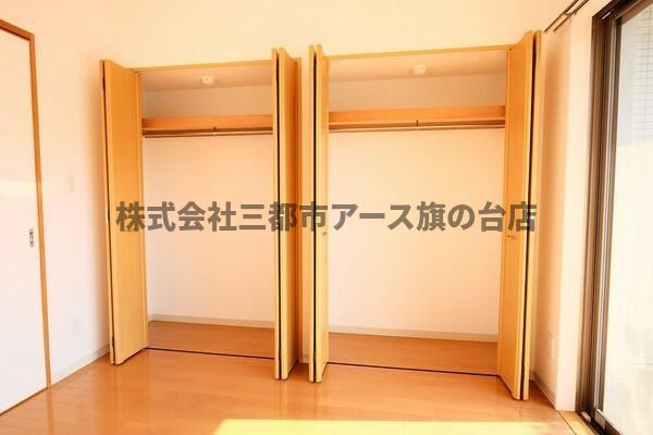 収納　シエールグラン上池台