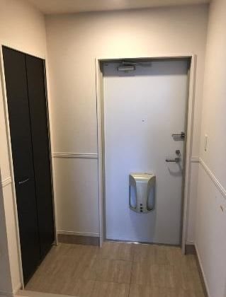 玄関　同型物件参考写真