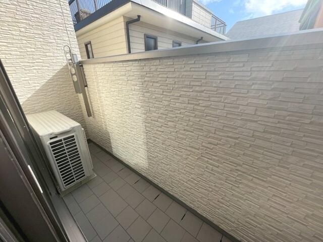 バルコニー