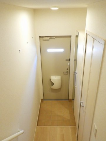 玄関　明るい玄関です