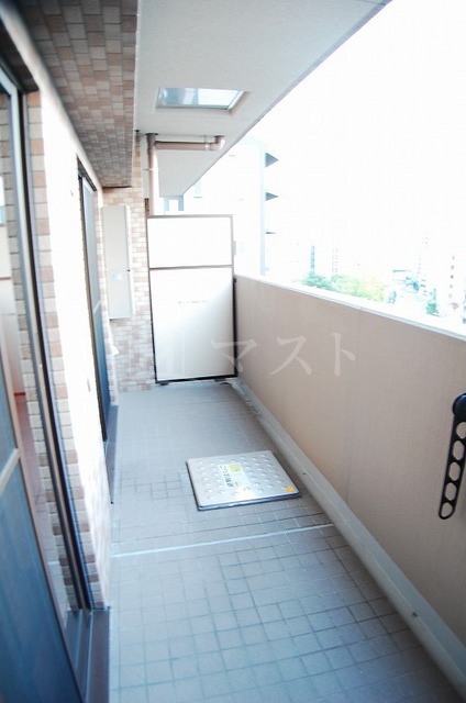 バルコニー　※建物内、別間取り参考写真
