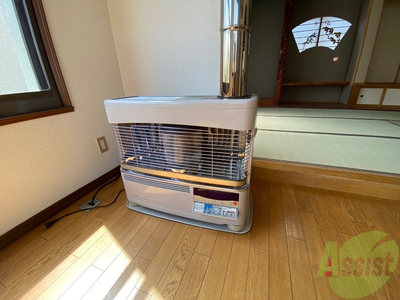 その他設備　灯油暖房です。札幌の寒い冬もこれで大丈夫！