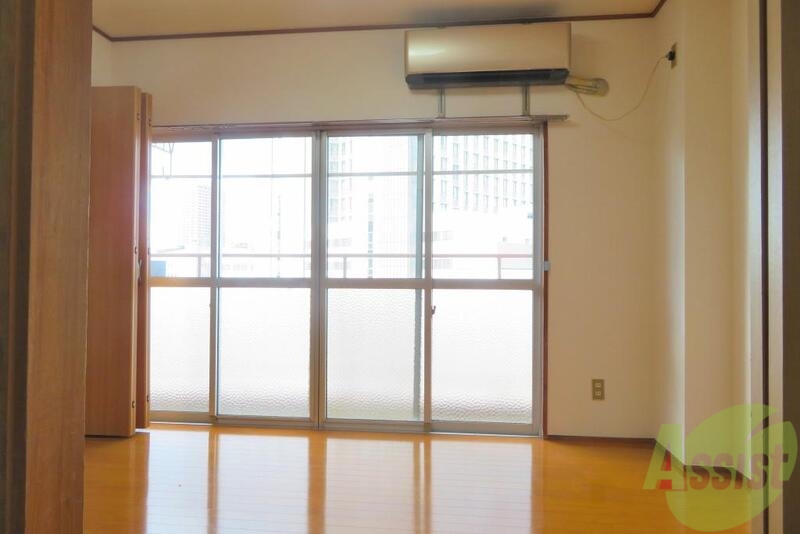 居室・リビング　南向き、和洋室の２Ｋのお部屋のご紹介です。
