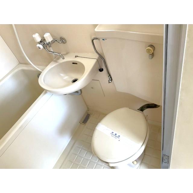 トイレ　WC