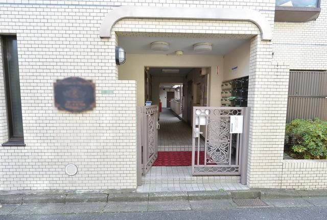 エントランス　★エントランスです★