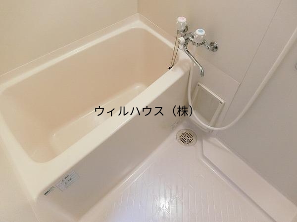 バス・シャワールーム　キレイな浴室です！