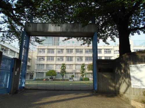 小学校　目黒区立菅刈小学校（小学校）まで483m