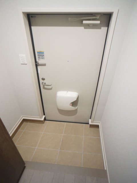 AFC RESIDENCE 和田町の玄関写真